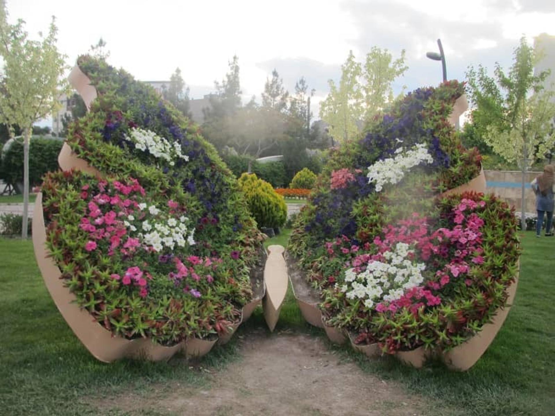 باغچه پروانه ای در باغ گلها مشهد؛ منبع عکس: گوگل مپ؛ عکاس: Hossein Heidari