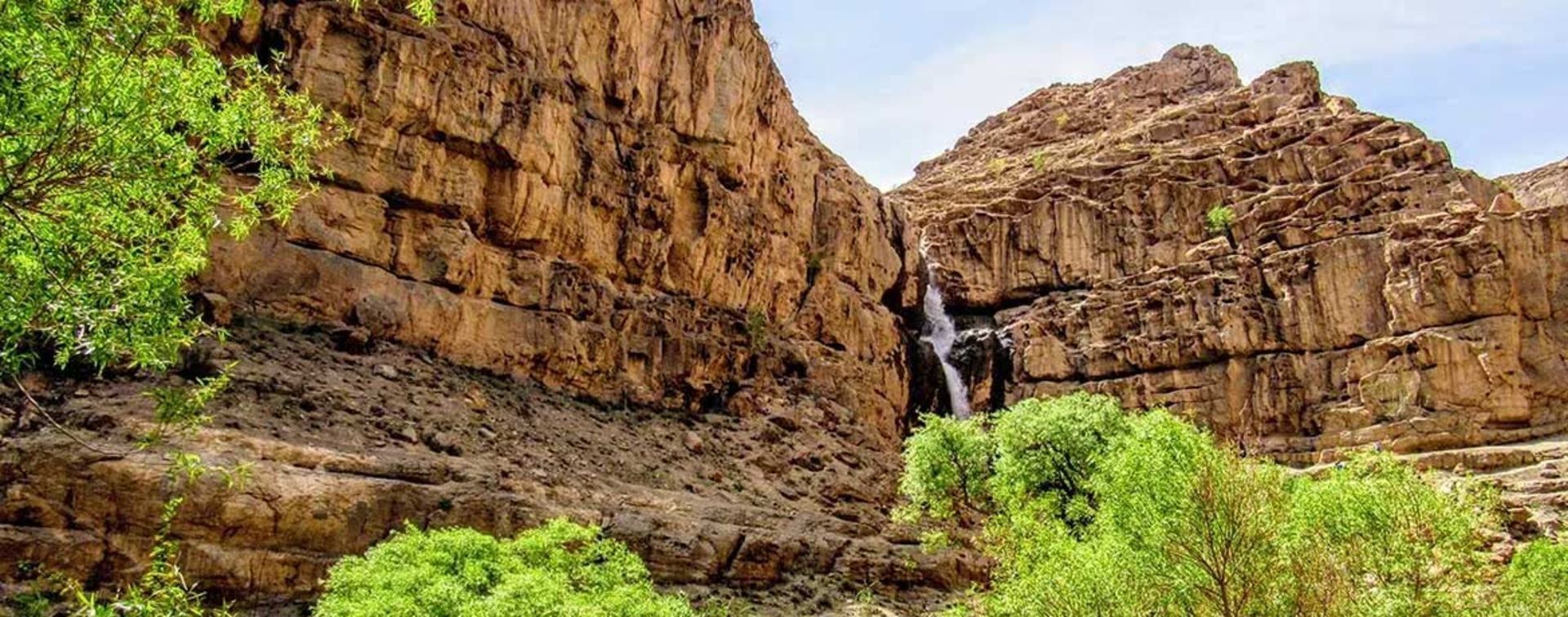 آبشار درگاهان؛ منبع عکس: گوگل مپ؛ عکاس: صهبا احمدی