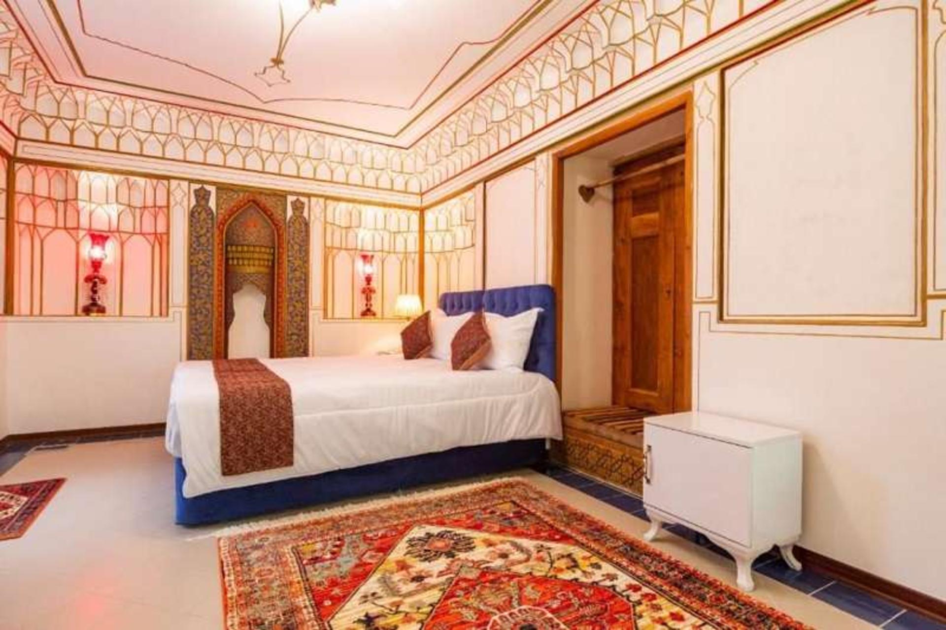مولانا اتاق گلد کاخ سرهنگ؛ منبع عکس: وب سایت جاباما؛ عکاس: نامشخص