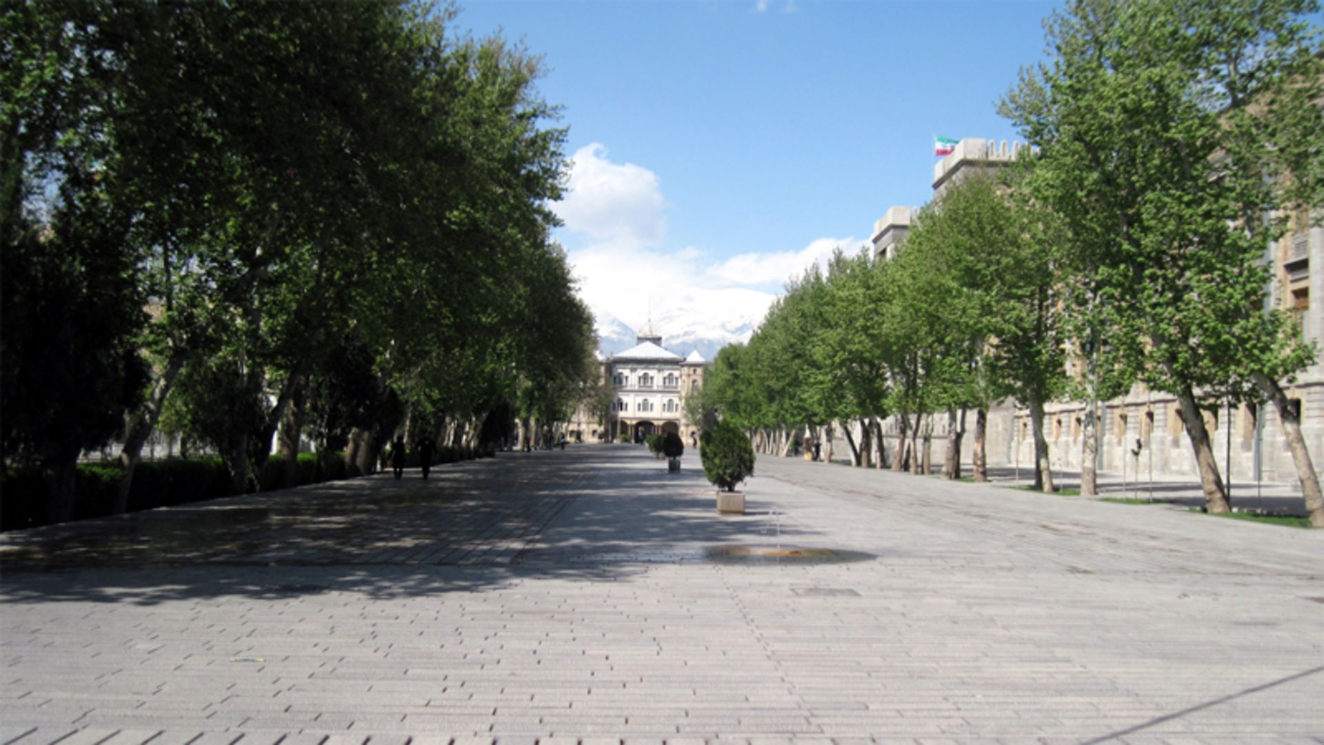 میدان مشق
