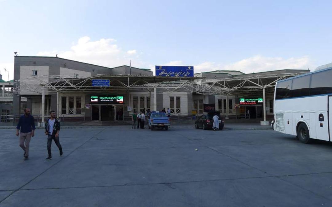 گردشگران در مرز بازرگان ایران،‌ منبع عکس: گوگل مپ، عکاس: F.N. Chen