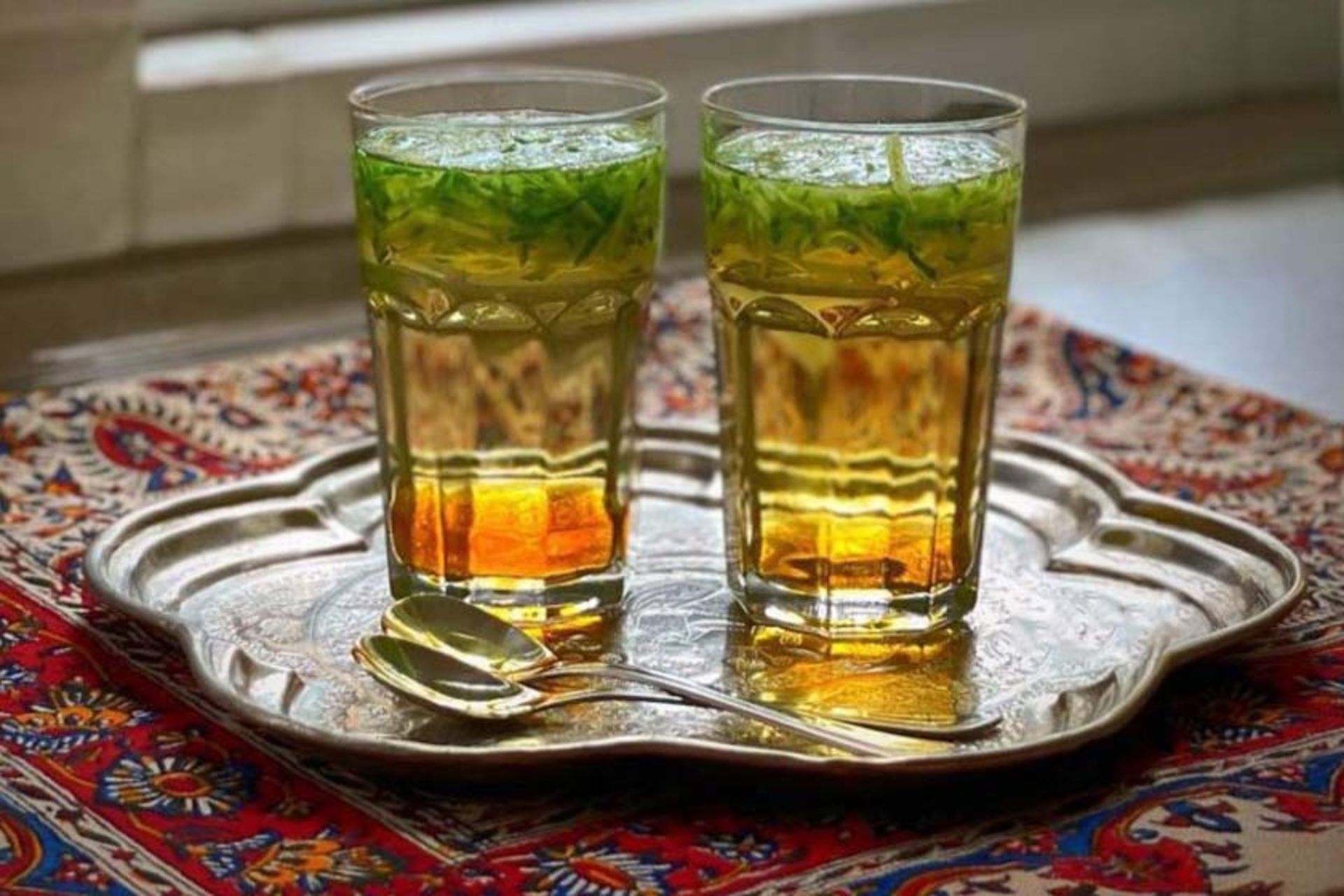 دو لیوان شربت سکنجبین