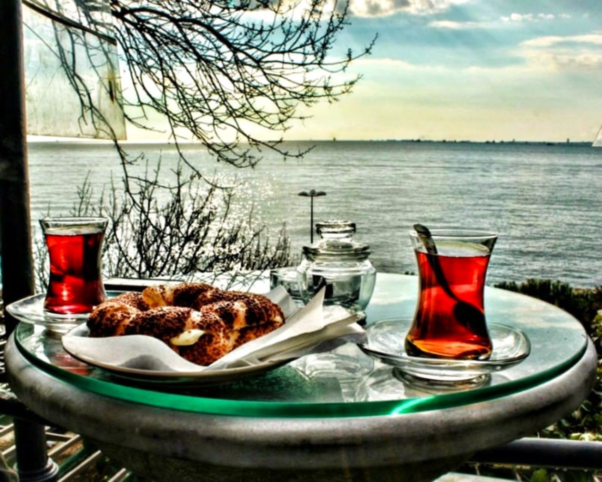 منظره چایخانه مودا آیله، منبع: harbiyiyorum، عکاس: نامشخص