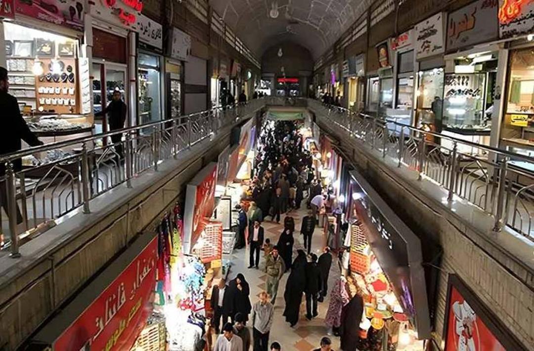 طبقات بازار رضای مشهد؛ منبع عکس: وب سایت Inhameja.com. عکاس: نامشخص