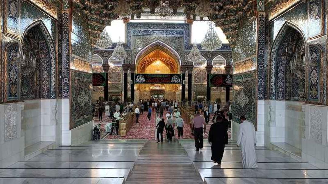 ایوان طلای حرم امام حسین (ع)؛ منبع عکس: گوگل مپ؛ عکاس: حامد حاجی رمضانعلی