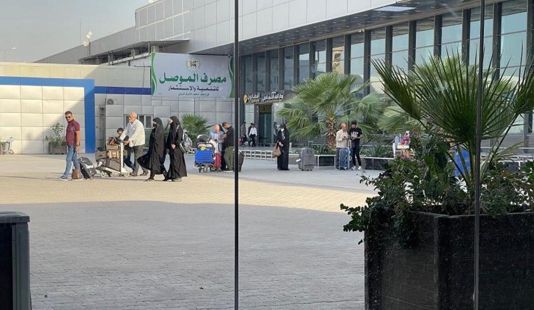 مسافران در فرودگاه نجف