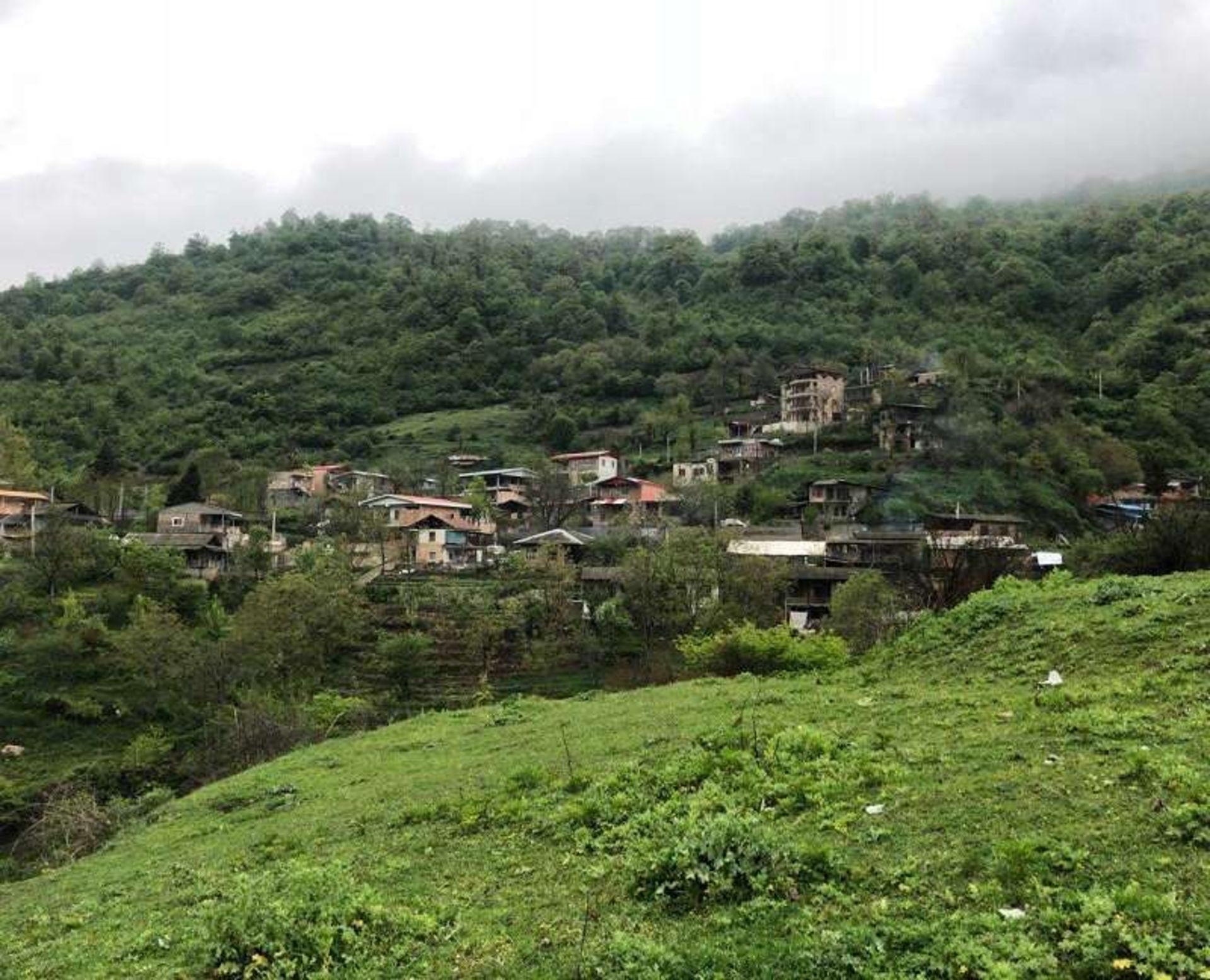 طبیعت روستای چینو؛ منبع عکس: گوگل مپ. عکاس: Ali R