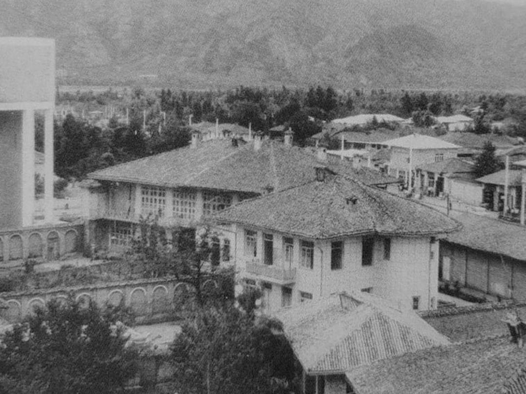 عمارت تاریخی مدیری لنگرود