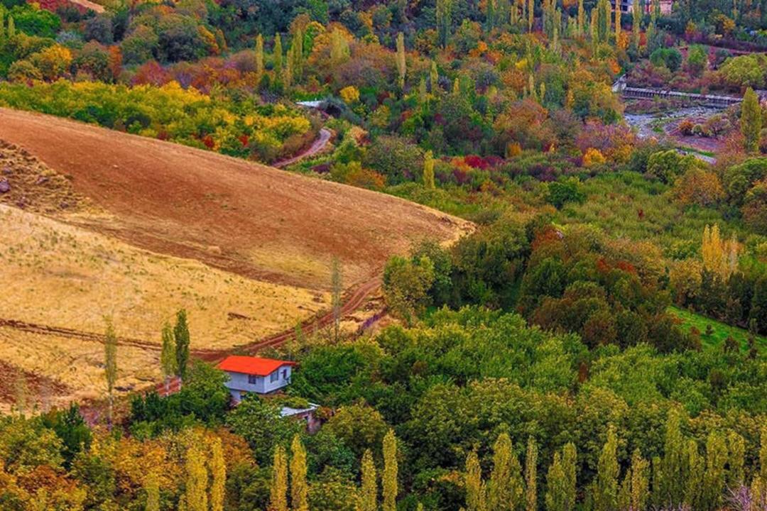طبیعت زیبای روستای بند ارومیه؛ منبع عکس: گوگل مپ؛ عکاس: علی امام قلی زاده