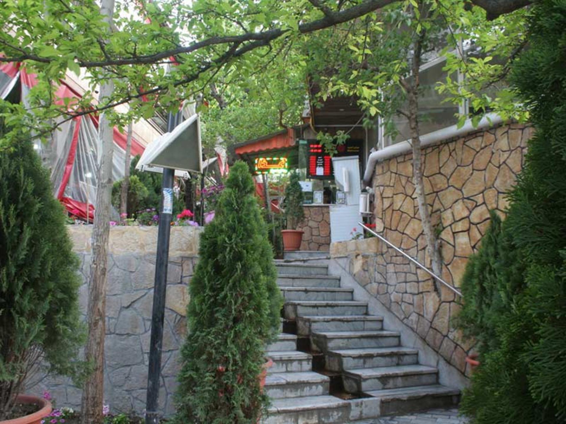 رستوران های طرقبه، منبع عکس: گوگل مپ، عکاس: