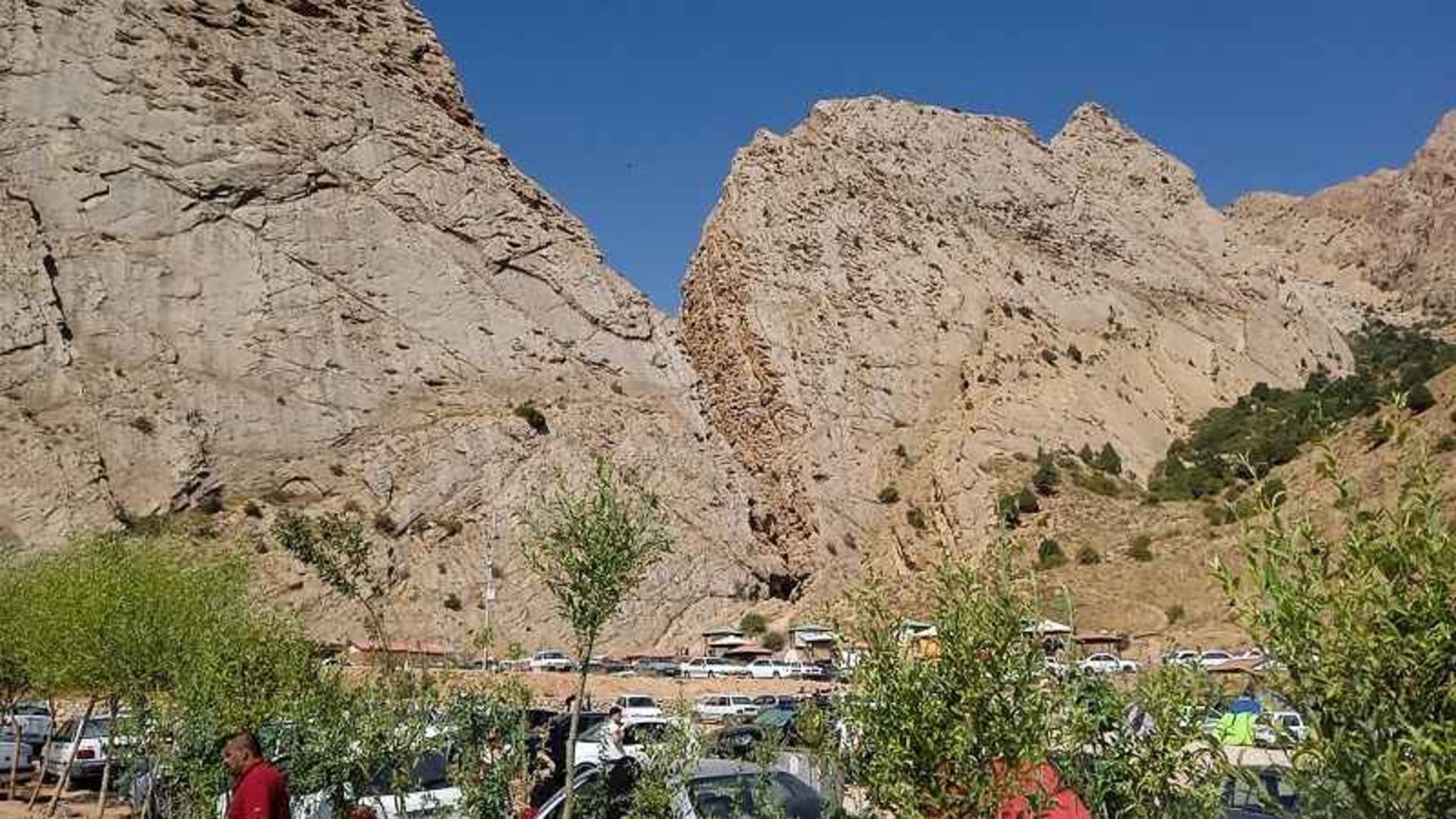 تنگه داستان و آبشار مجن؛ منبع عکس: گوگل مپ؛ نعمت درخشان پور