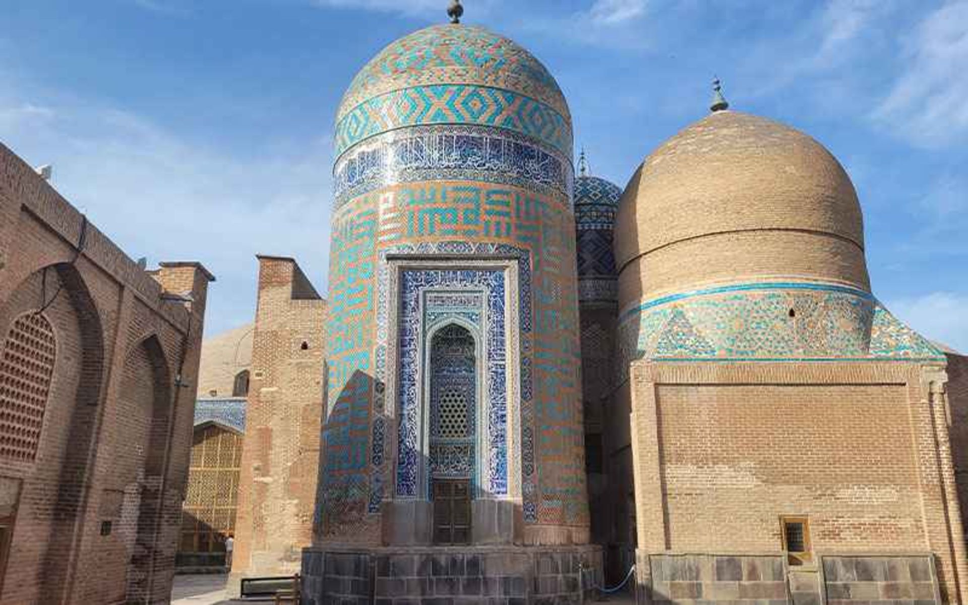 سازه های آجری شیخ صفی اردبیلی، منبع عکس: گوگل مپ، عکاس: حسین ابراهیمی