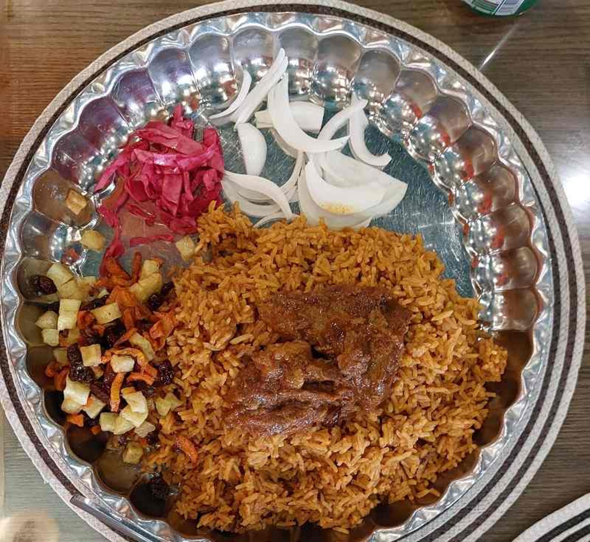 چکدرمه ترکمنی در رستوران گندم گنبد؛ منبع عکس: گوگل مپ؛ عکاس: امیر صالح