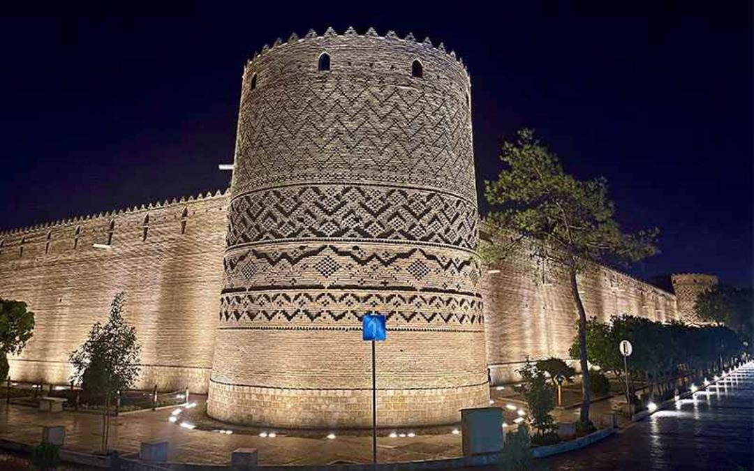 ارگ کریمخان زند در شب
