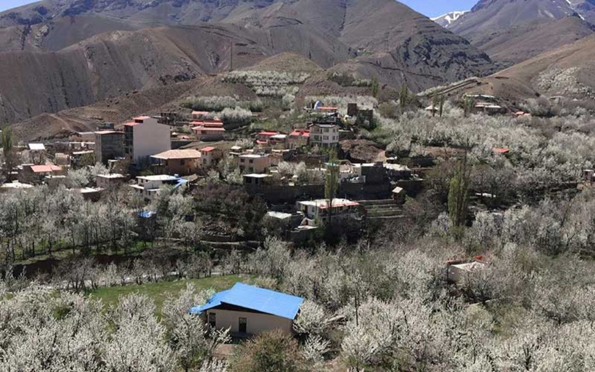 خانه های روستای سولقان، منبع عکس: گوگل مپ، عکاس:  ykka 8894