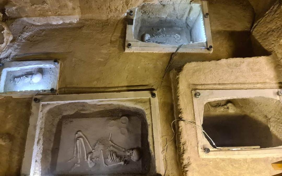 قبرهای تاریخی در موزه عصر آهن تبریز