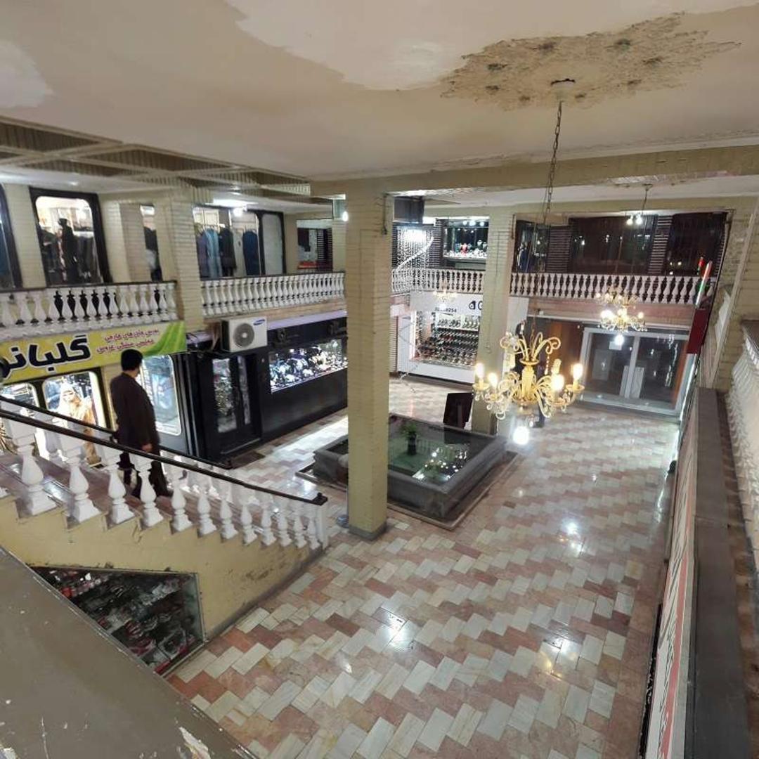 پاساژ فرشته کرمان؛ منبع عکس: گوگل مپ؛ عکاس: حمید علیزاده