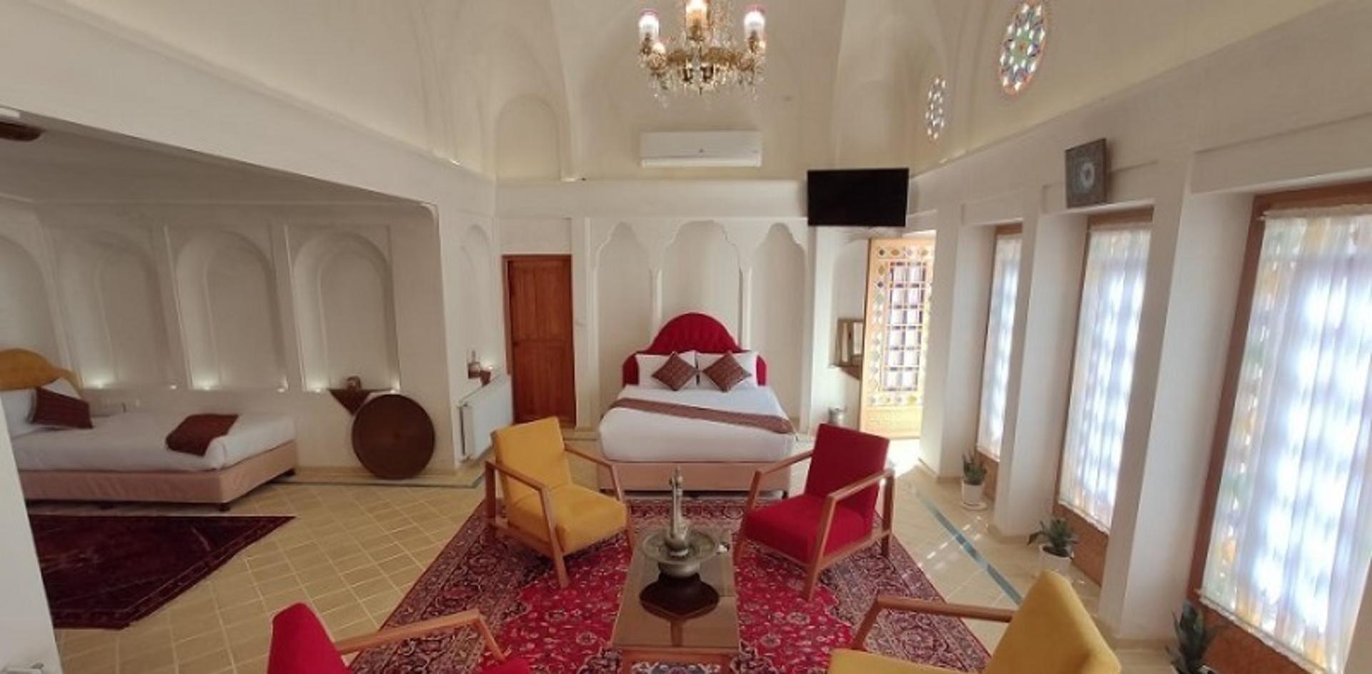 واحد اقامتی هتل صباغیان کاشان؛ منبع عکس: sabaghianhotel.com؛ عکاس: نامشخص