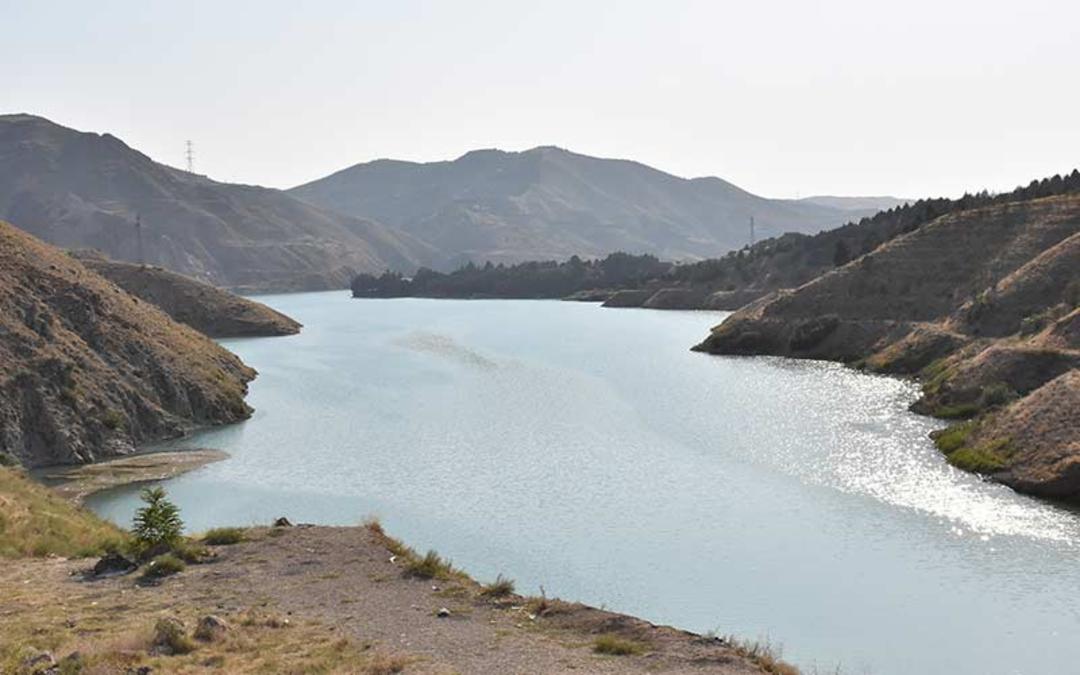رودخانه پرآب جاجرود، منبع عکس: گوگل مپ، عکاس: مهدی گل زاده