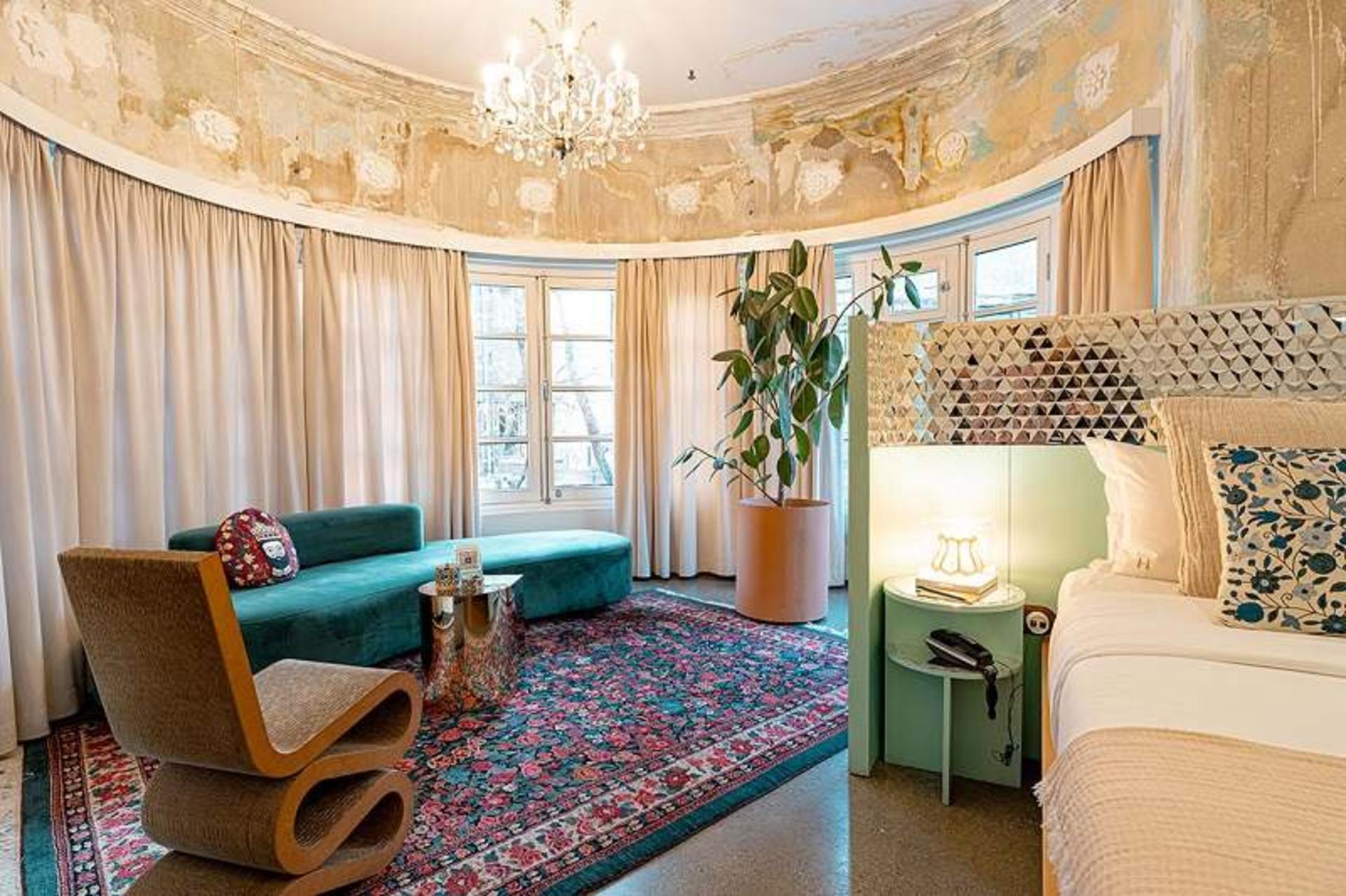 اتاق لوکس و اشرافی هتل حنا تهران؛ منبع عکس: hannaboutiquehotel.com؛ عکاس: نامشخص
