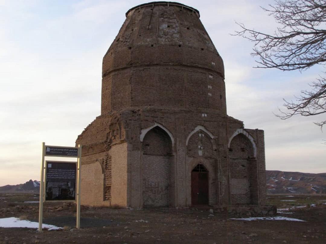 آرامگاه شیخ نجم ‌الدین کبری؛ منبع عکس: سایت visitkhorasanrazavi.ir. عکاس: نامشخص