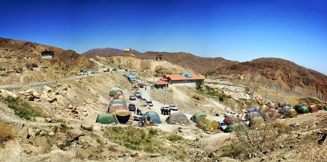 آب گرم سیرچ؛ منبع عکس: گوگل مپ؛ عکاس: مهدی کلهر