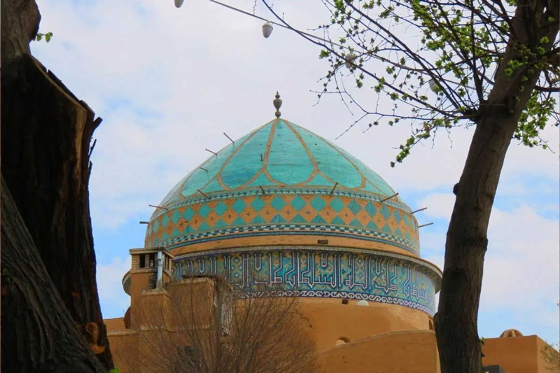 مسجد امیرچخماق؛ منبع عکس: ویکی مدیا؛ عکاس