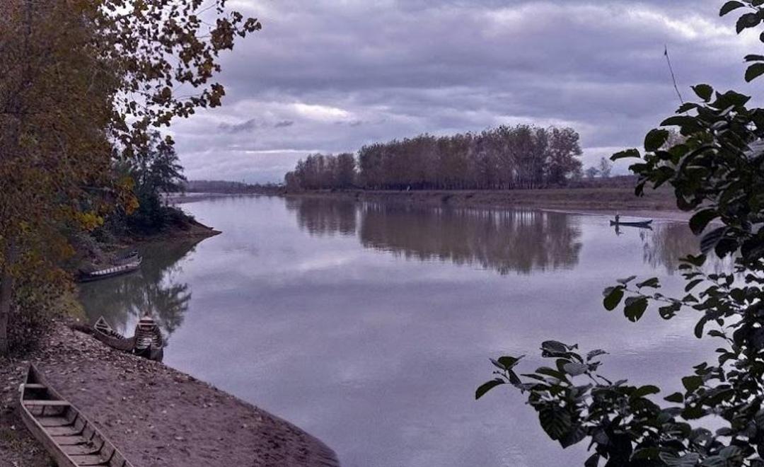 رودخانه روستای لیچا؛ منبع عکس: گوگل مپ. عکاس: Matin Hgholizadeh