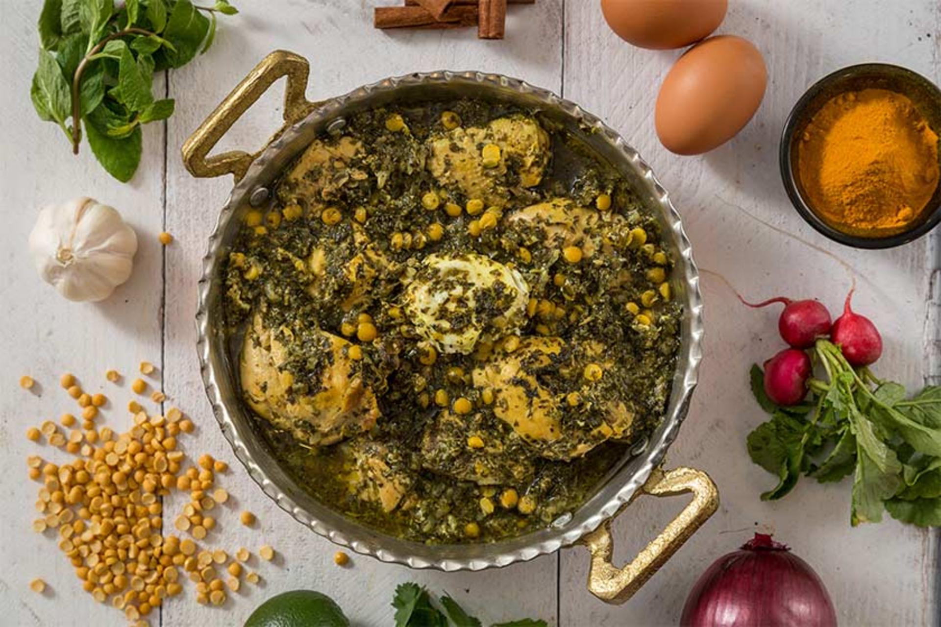سیر قلیه در ظرف مسی
