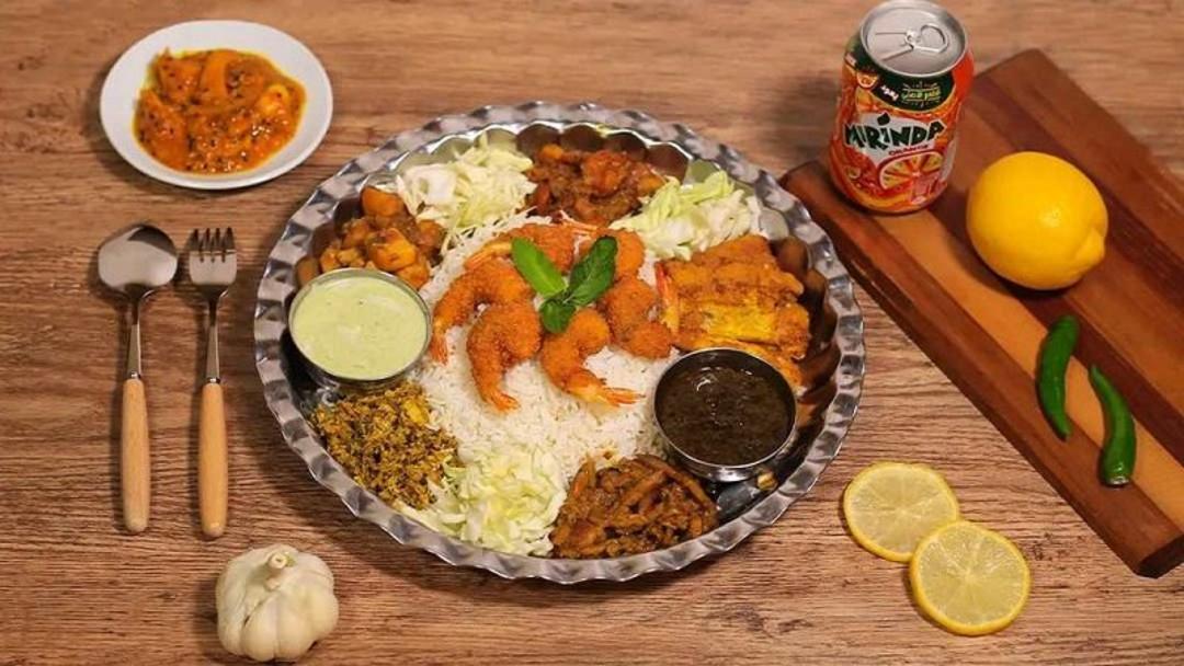 غذای جنوبی کافه رستوران دو دلفین قشم؛ منبع عکس: اینستاگرام Cafedodolfin. عکاس: نامشخص