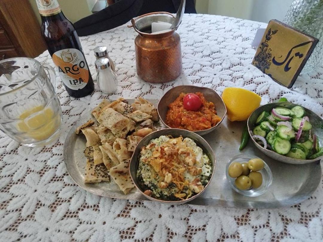 غذاهای سنتی کافه تهرون؛ منبع عکس: گوگل مپ؛ عکاس: مریم