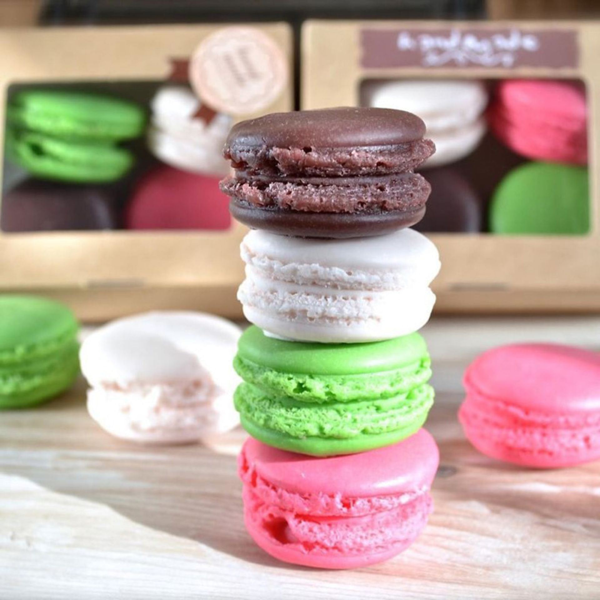 صابون به شکل ماکارون های رنگارنگ