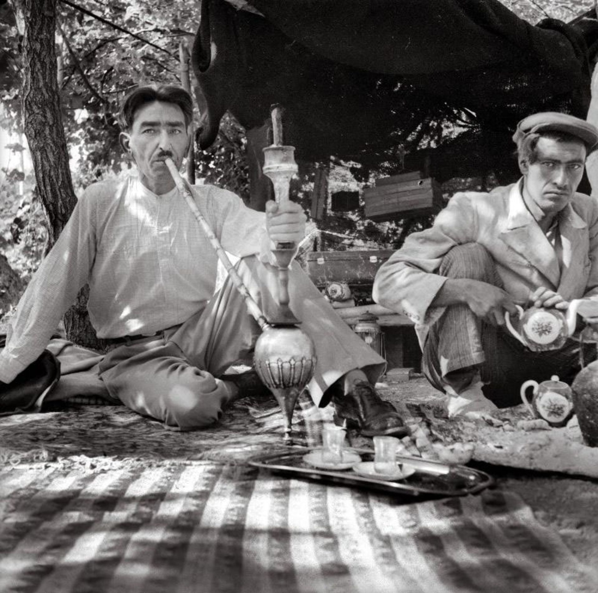 قهوه خانه عشایری در ایران قدیم