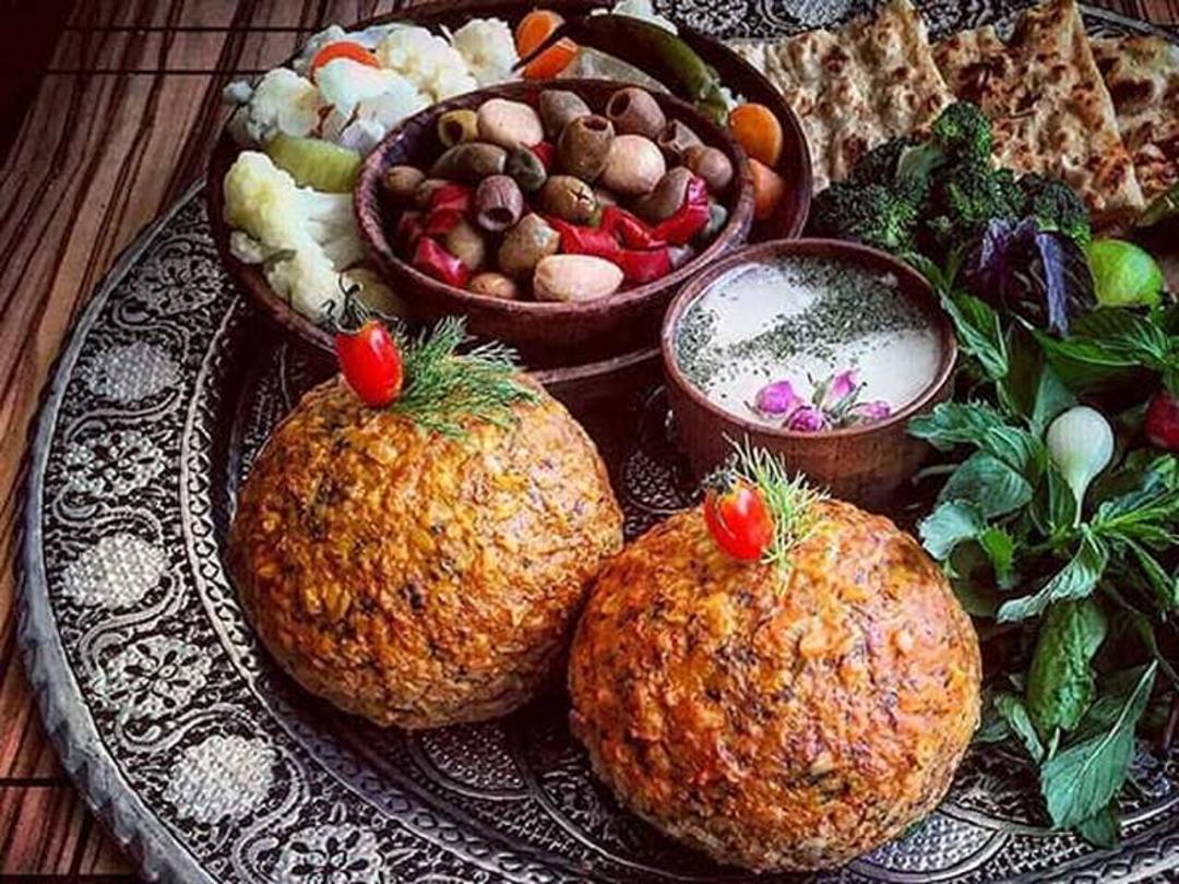 کوفته تبریزی، منبع عکس: سایت chishi.ir، عکاس: نامشخص