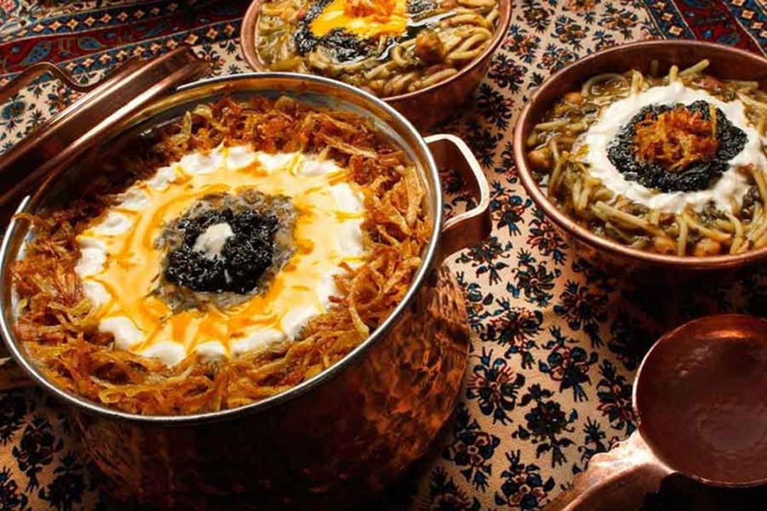 آش رشته خانگی