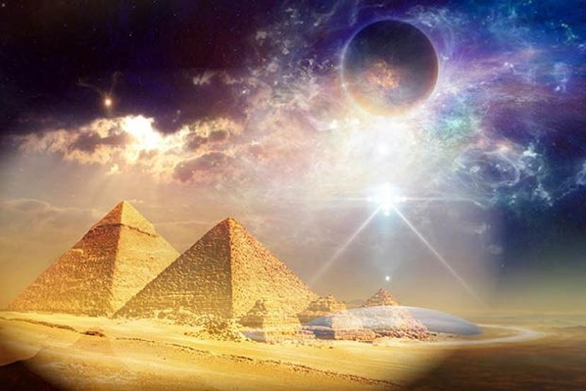 ساخت اهرام مصر توسط موجودات فضایی، منبع عکس: سایت historyextra.com، عکاس: نامشخص