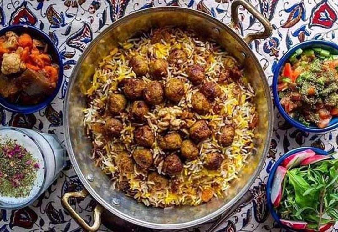 قنبرپلو شیرازی، منبع عکس: سایت akharinkhabar.ir، عکاس: نامشخص
