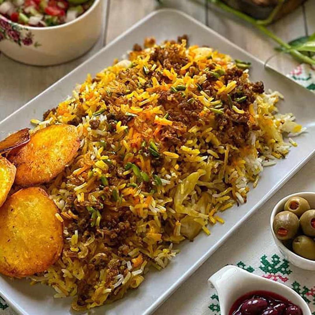 کلم پلو شیرازی، منبع عکس: سایت elanet.ir، عکاس: نامشخص
