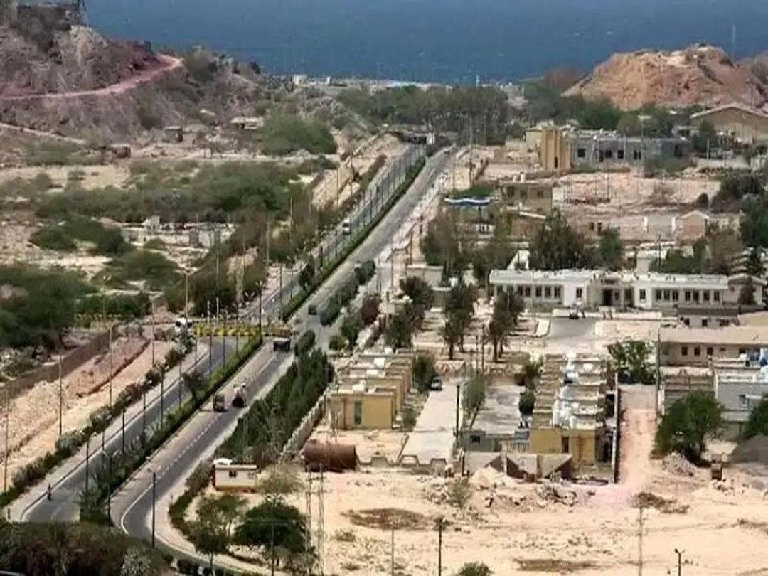 جزیره ابوموسی، منبع عکس: سایت گوگل مپ، عکاس:  behzad 10
