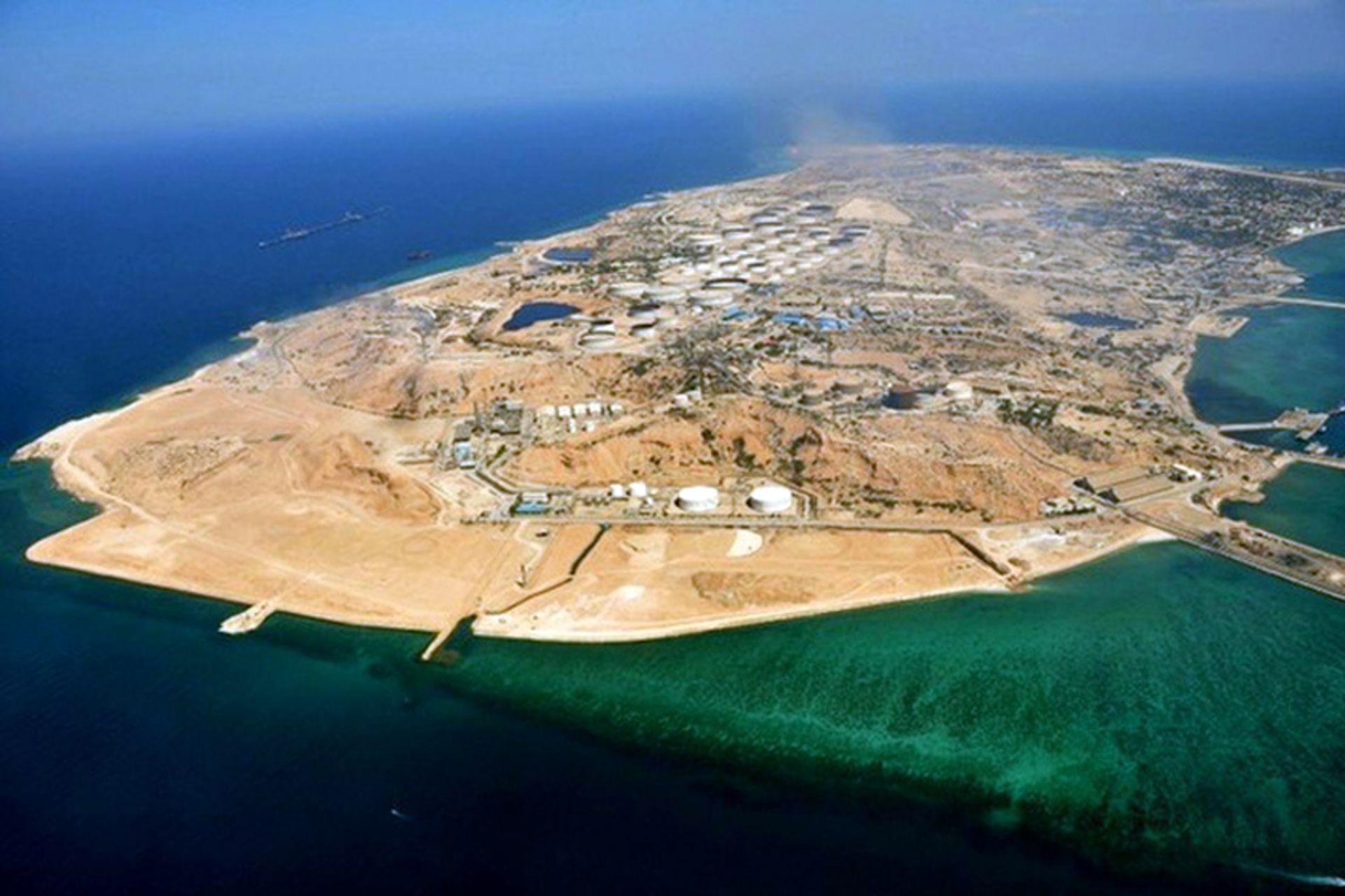 جزیره ابوموسی
