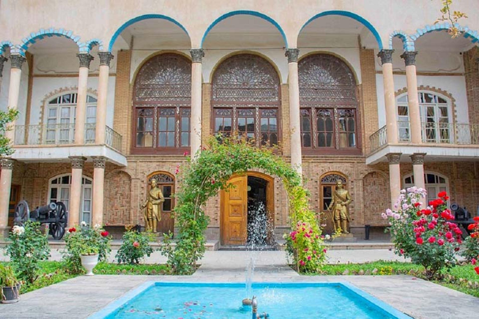 رپورتاژ آیا نظر کاربران درباره هتل های تبریز معتبر است؟