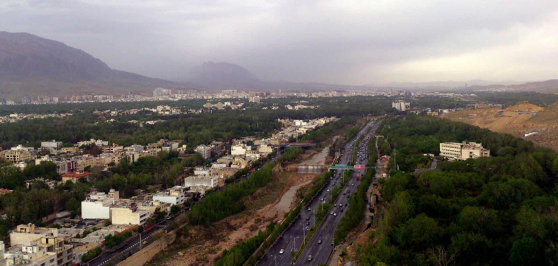 بلوار چمران شیراز. عکاس: Amin pedia