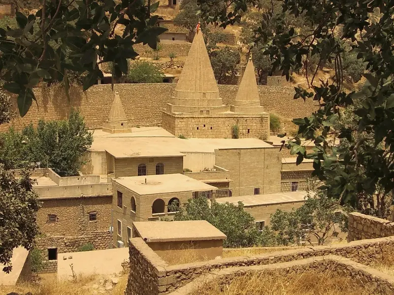 لالیش، دشت نینوا در عراق؛ منبع عکس: سایت worldatlas.com. عکاس: نامشخص