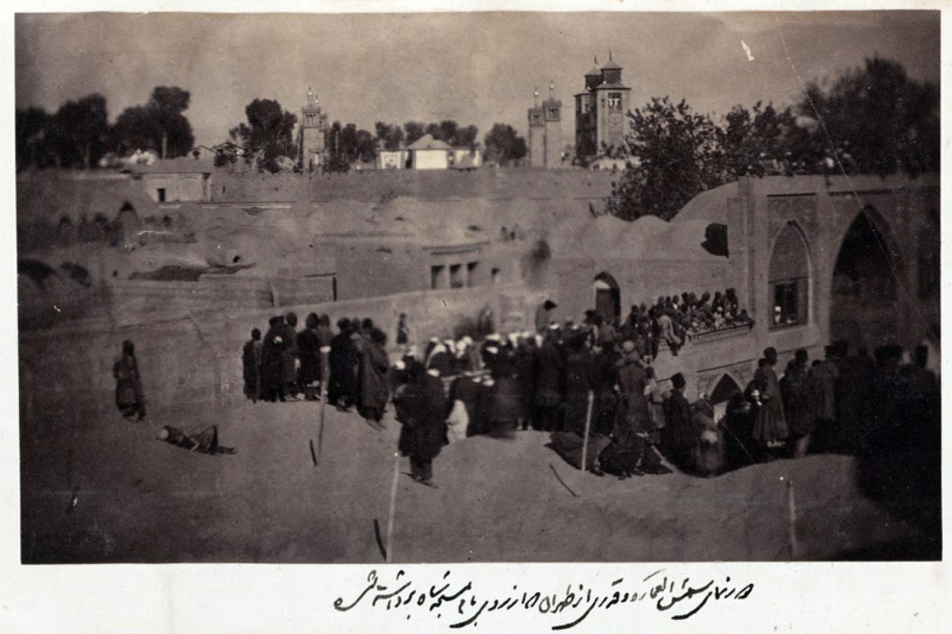 نمای شهر تهران از آلبوم علی خان والی