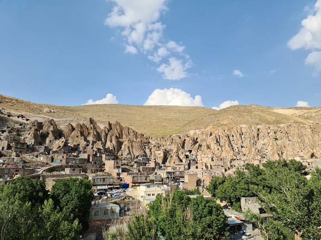 چشم انداز روستای کندوان؛ منبع عکس: گوگل مپ؛ عکاس: احمدرضا سروش
