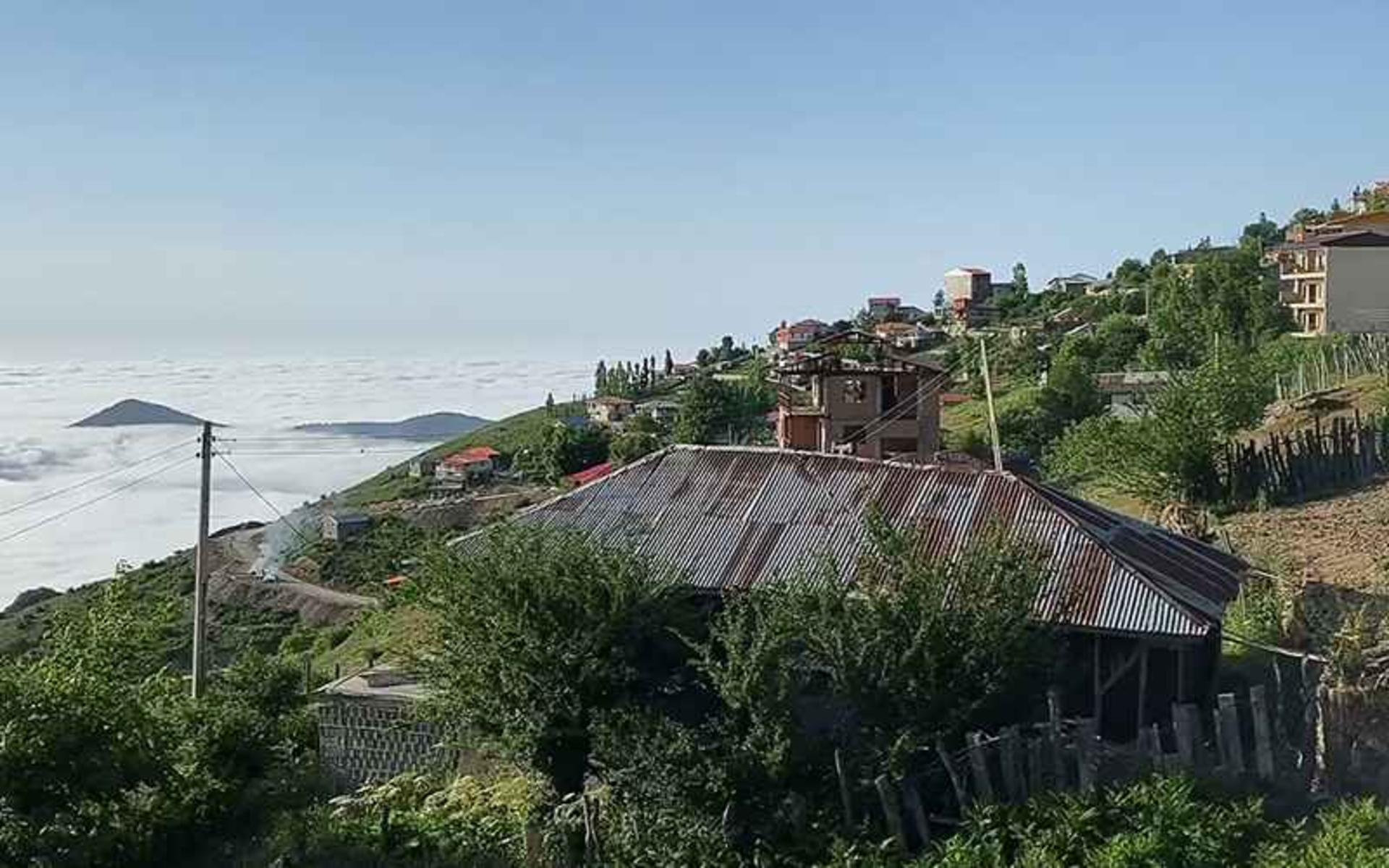 خانه های ییلاقی فیلبند، منبع عکس: گوگل مپ، عکاس:  مهدی نقی تبار