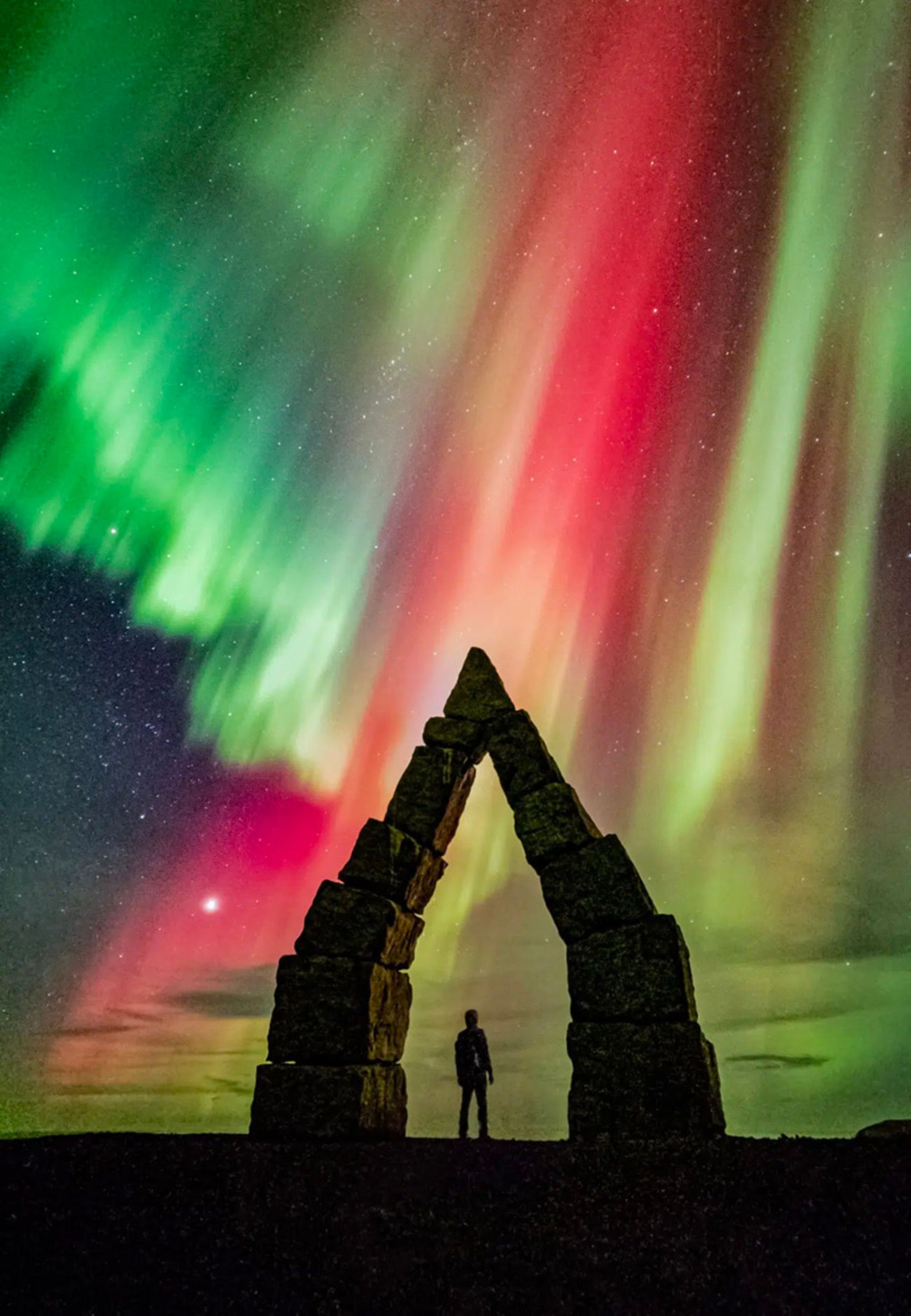 شفق‌های شمالی در ایسلند