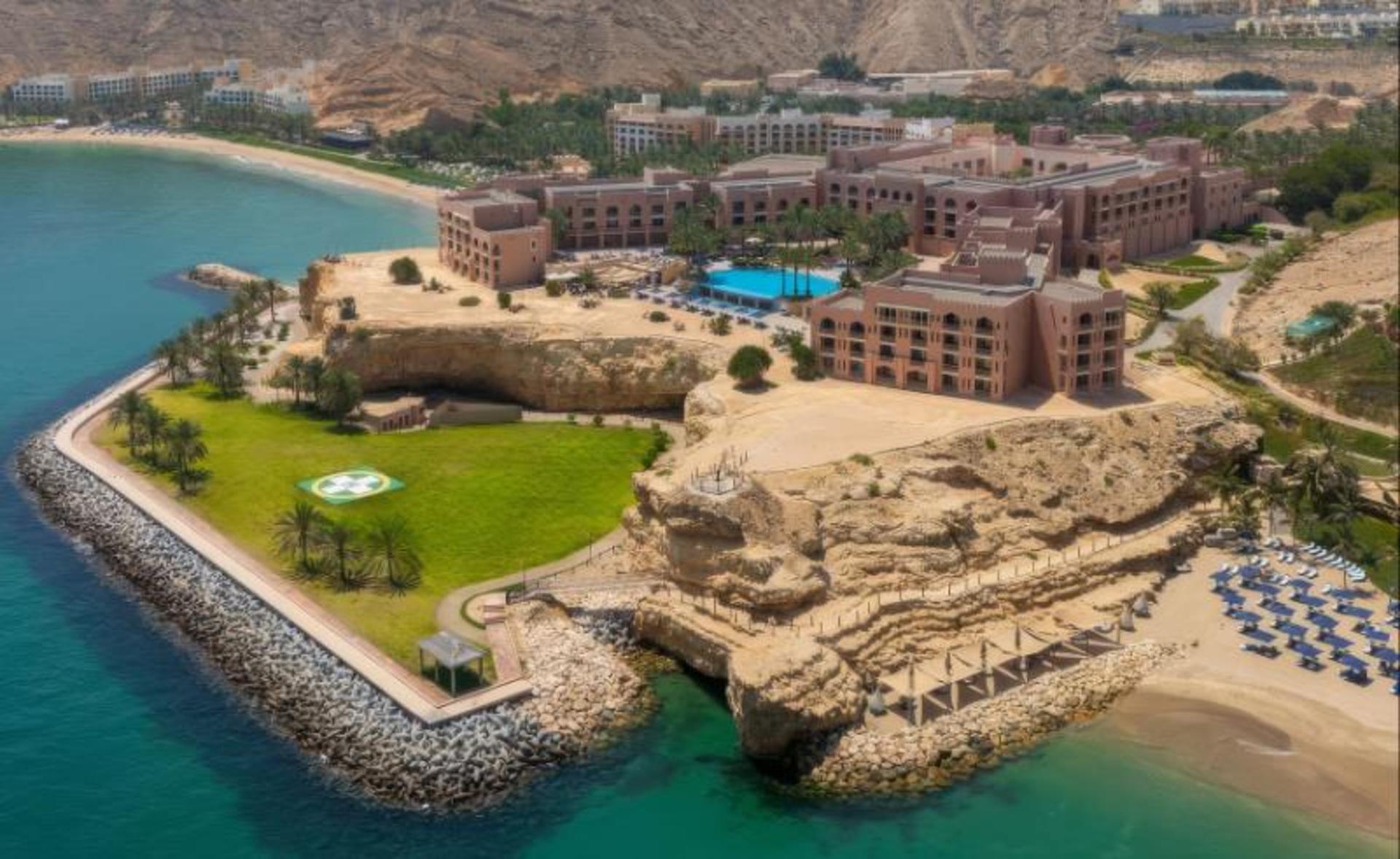 هتل لوکس در عمان