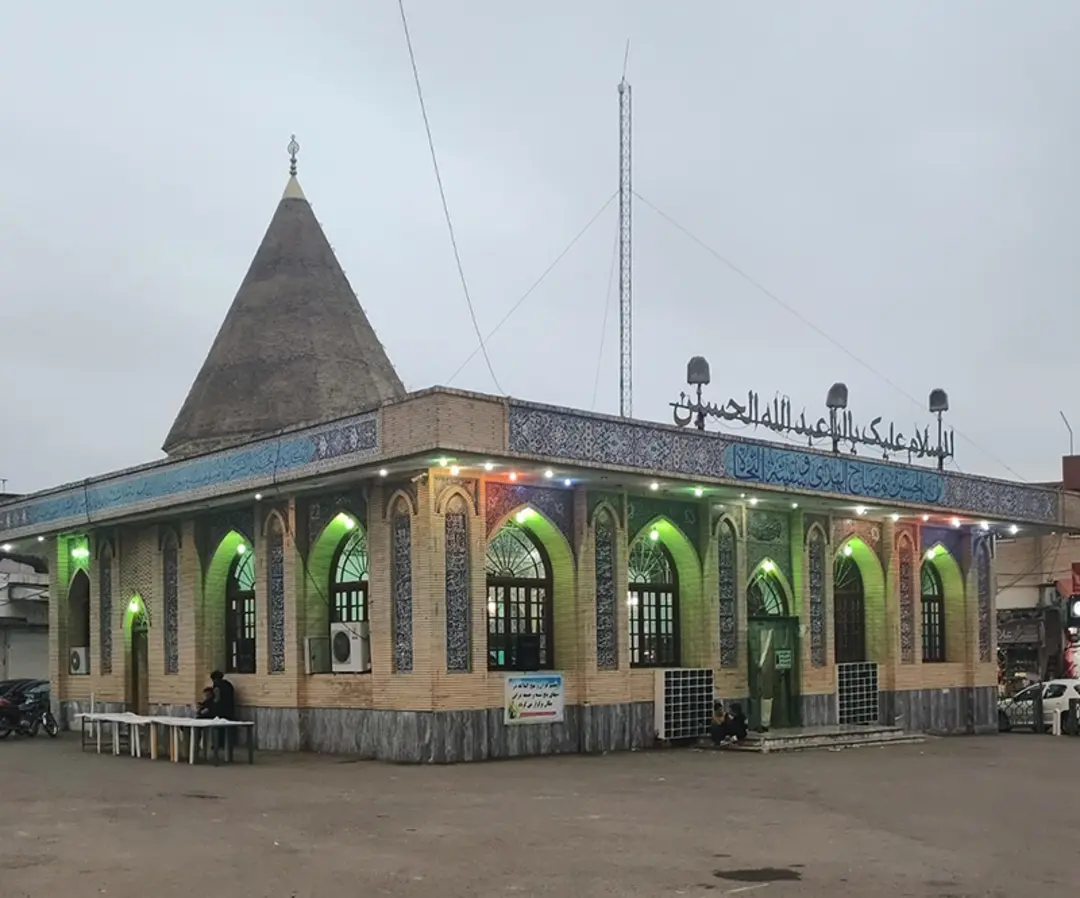 محوطه مقابل امامزاده یحیی ساری