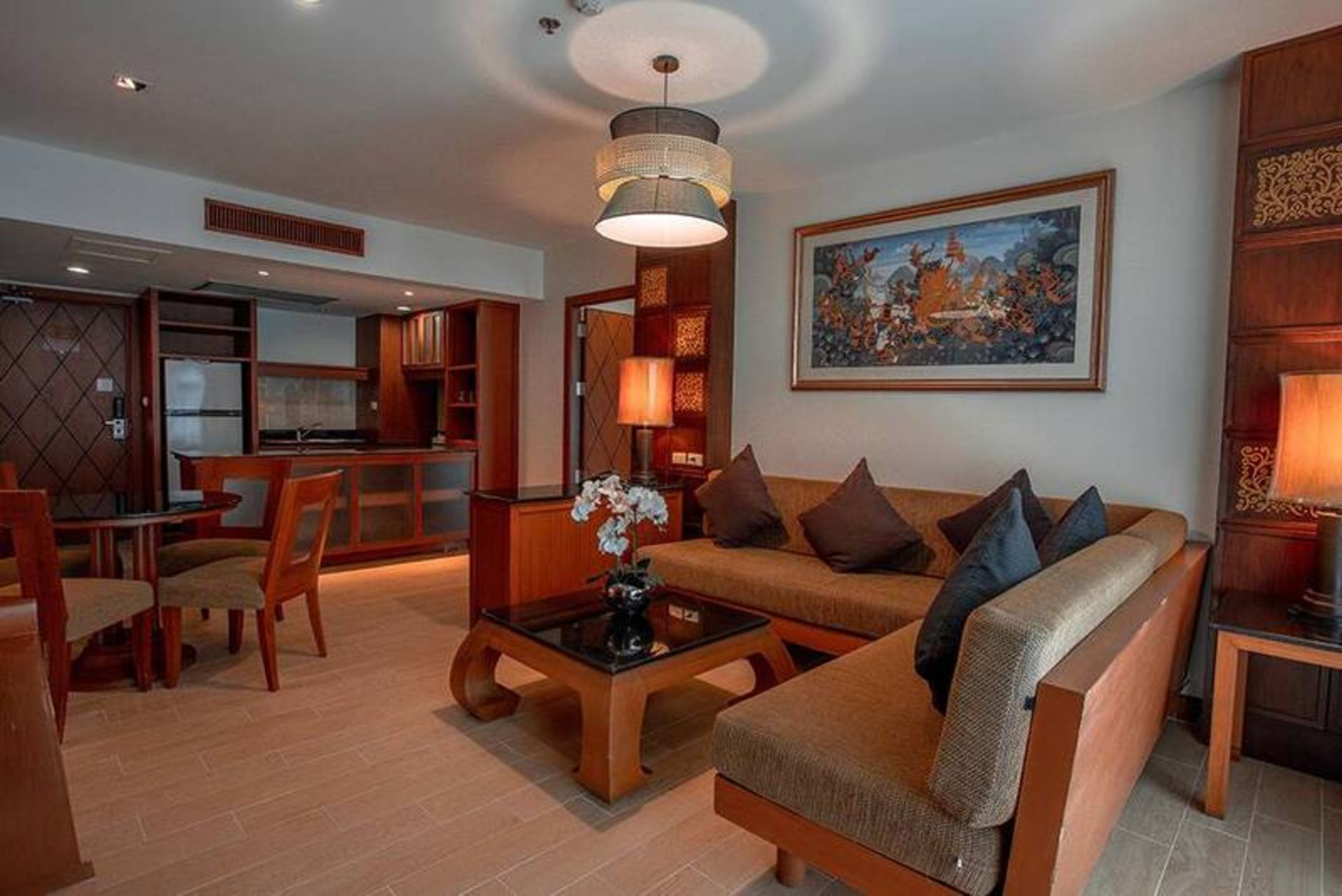 رویال سوئیت در هتل و اسپا رویال پارادایس 